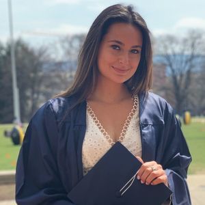 Meet your Posher, Carly